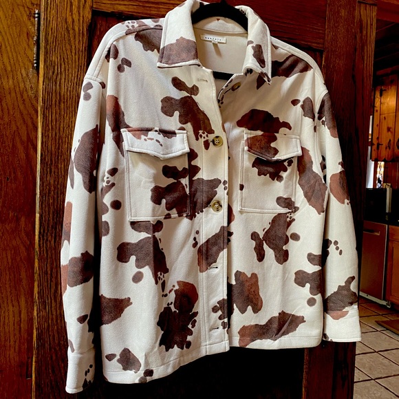 Vici Jackets & Blazers - Vici Dolls cow print Shacket